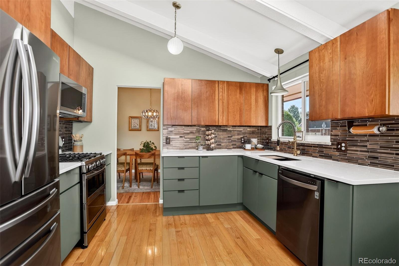 MLS Image #9 for 7601 e oxford avenue,denver, Colorado