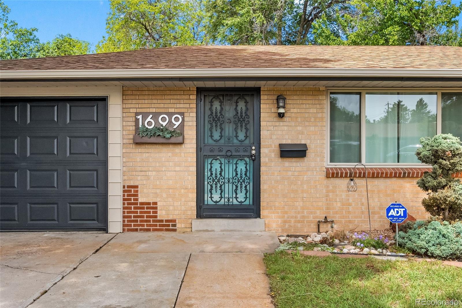 MLS Image #4 for 1699 s zenobia way,denver, Colorado