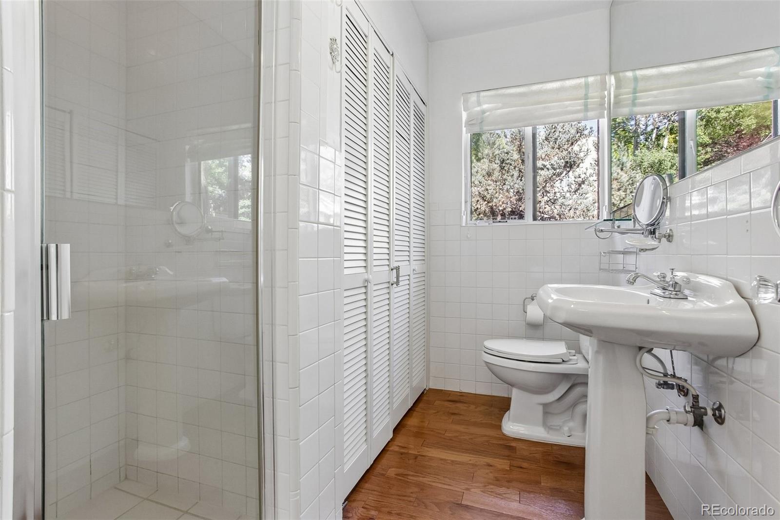 MLS Image #17 for 345  grape street,denver, Colorado