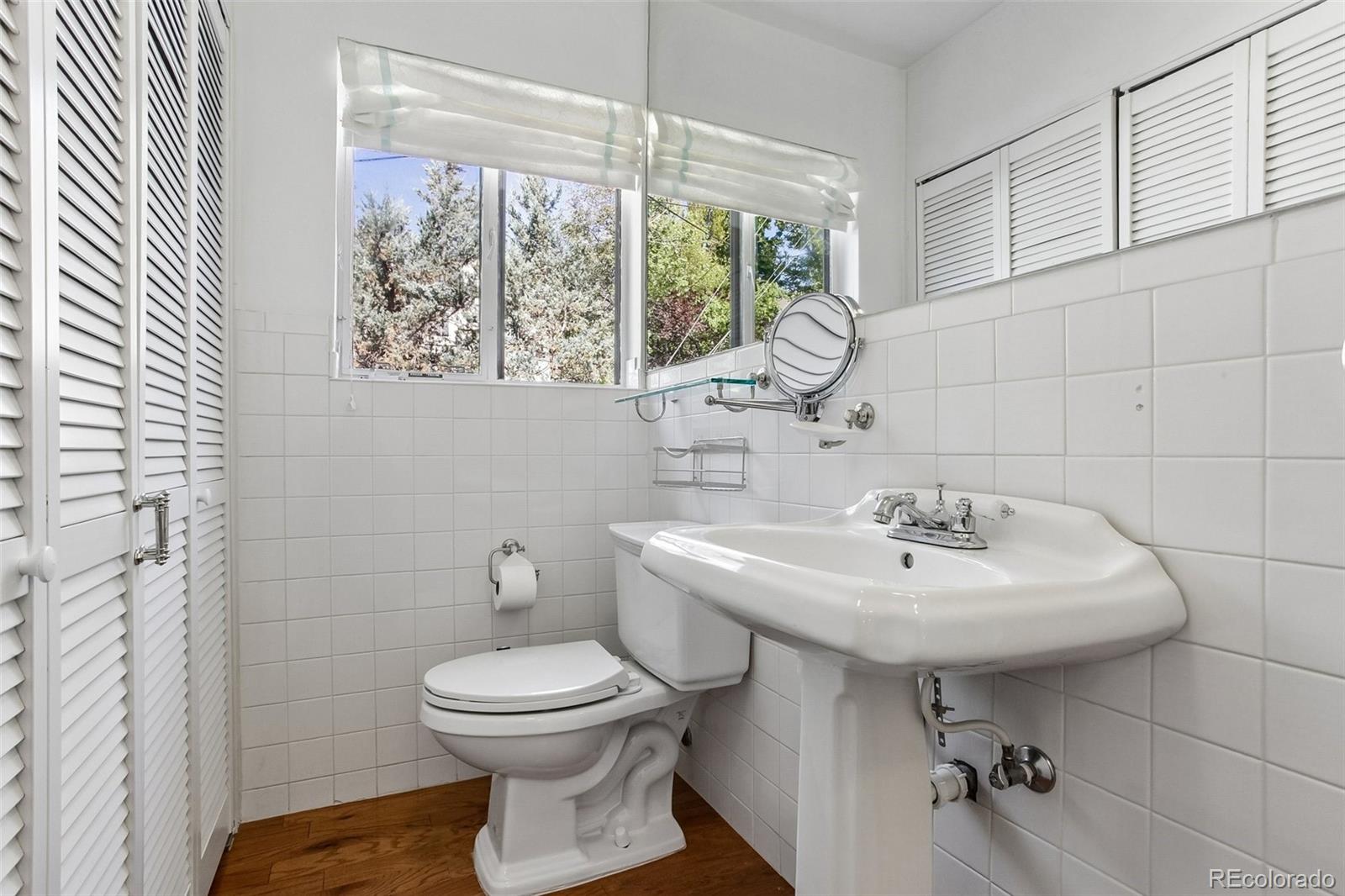 MLS Image #18 for 345  grape street,denver, Colorado