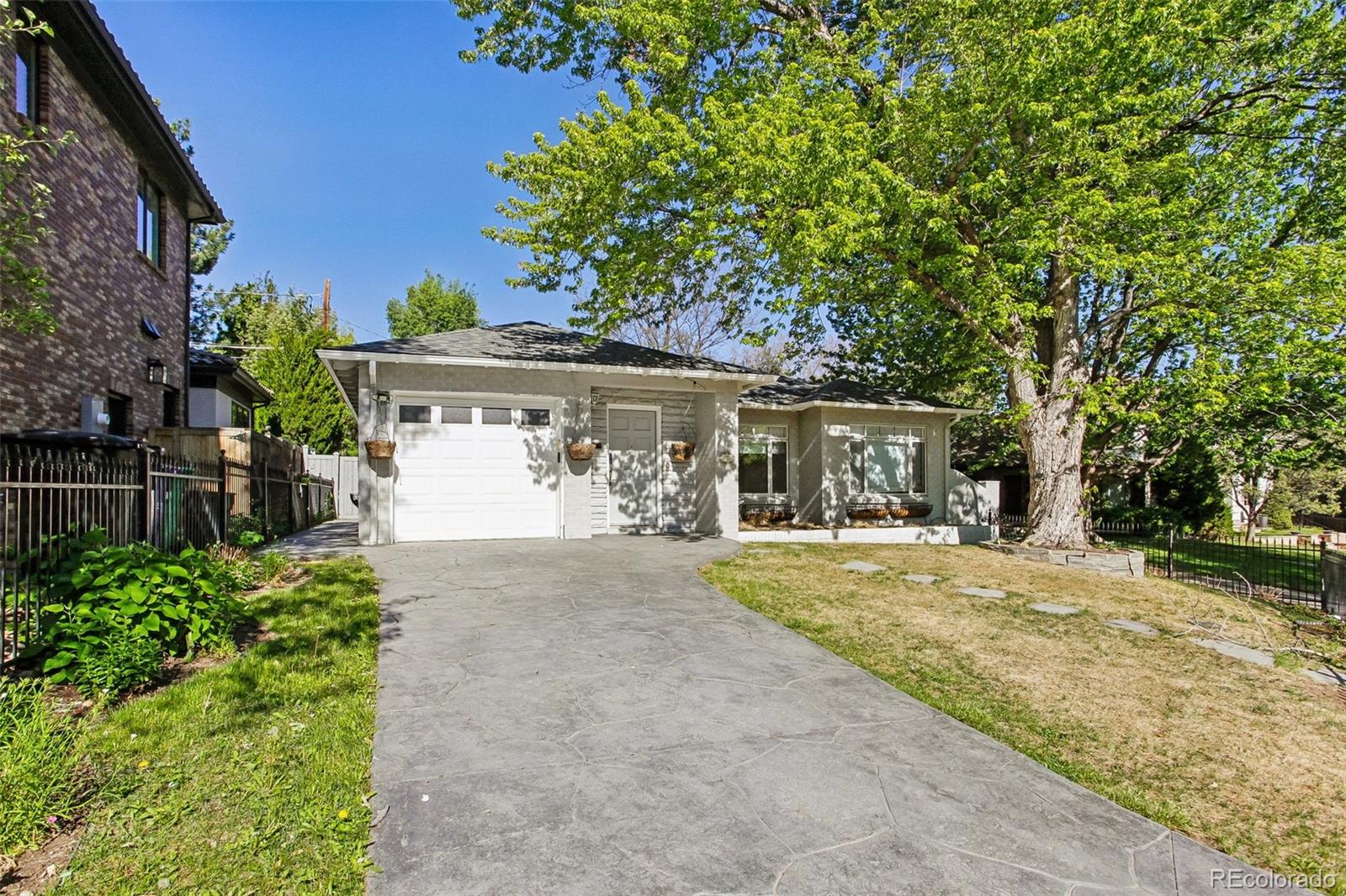 MLS Image #2 for 345  grape street,denver, Colorado