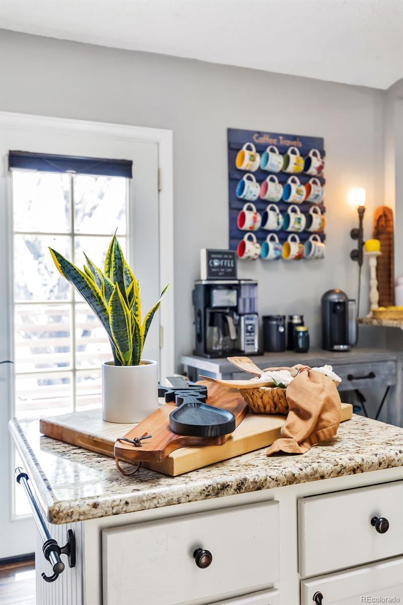 MLS Image #9 for 625  allegheny drive,colorado springs, Colorado