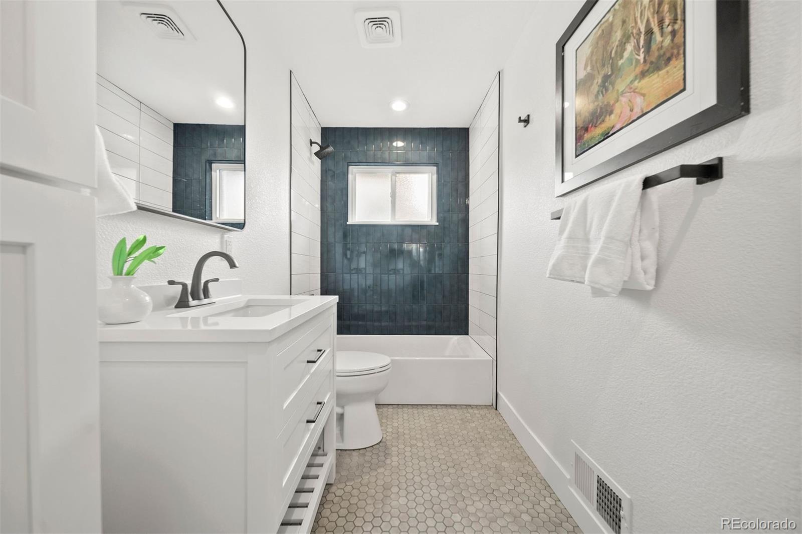 MLS Image #23 for 6769 s foresthill street,littleton, Colorado
