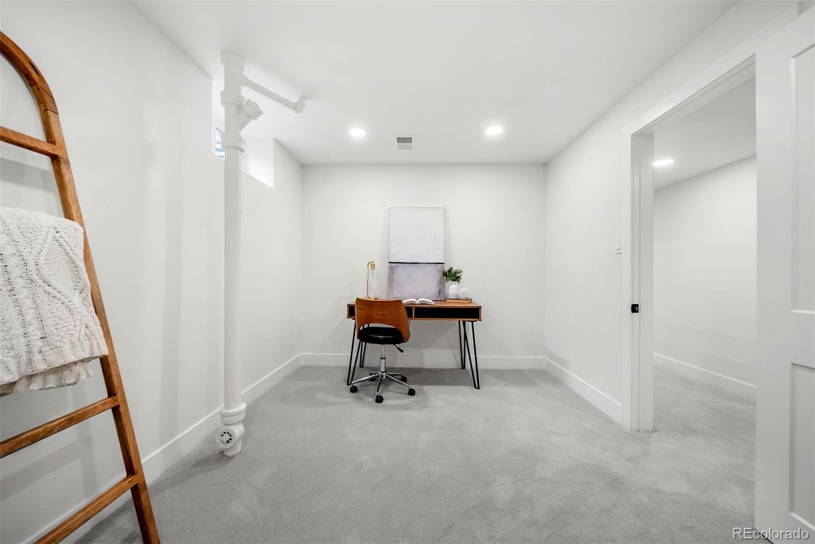 MLS Image #30 for 6769 s foresthill street,littleton, Colorado