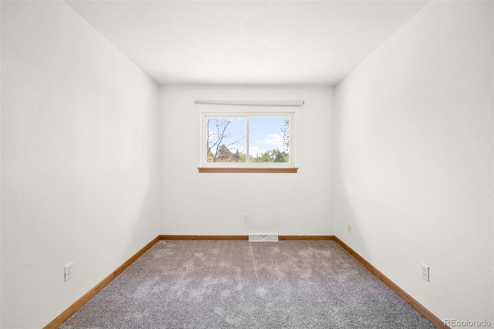 MLS Image #19 for 6470 s locust way,centennial, Colorado