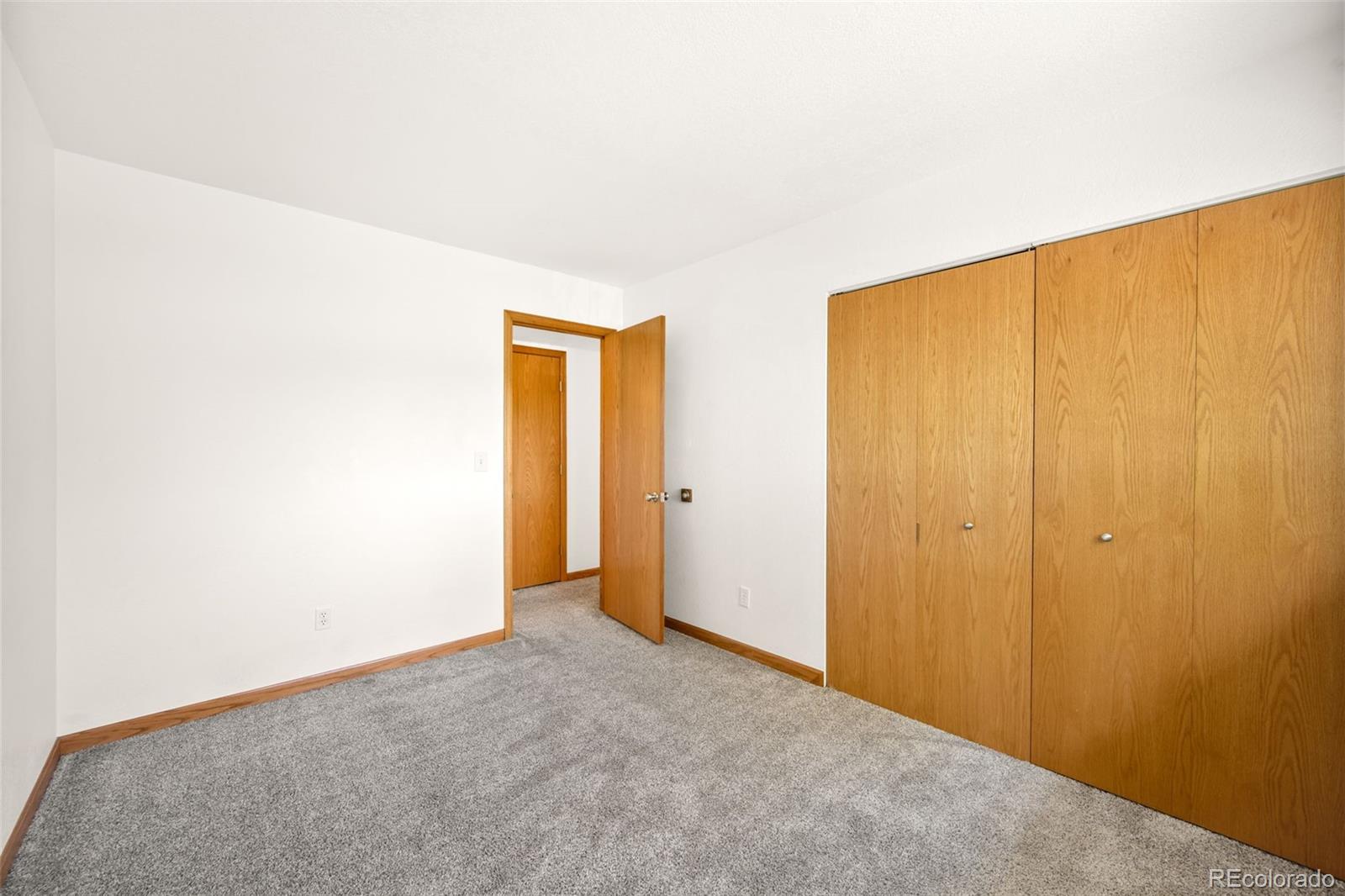 MLS Image #23 for 6470 s locust way,centennial, Colorado