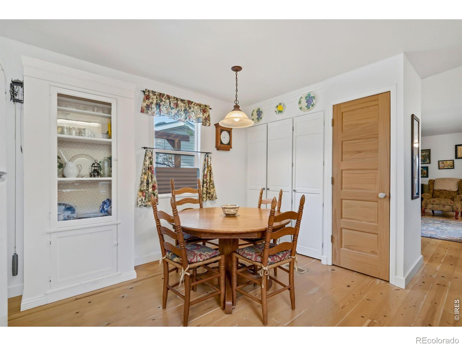 MLS Image #9 for 1131  caroline court,loveland, Colorado