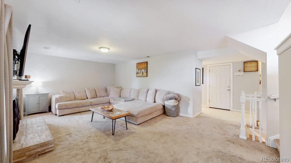 MLS Image #10 for 17677 e prentice circle,centennial, Colorado