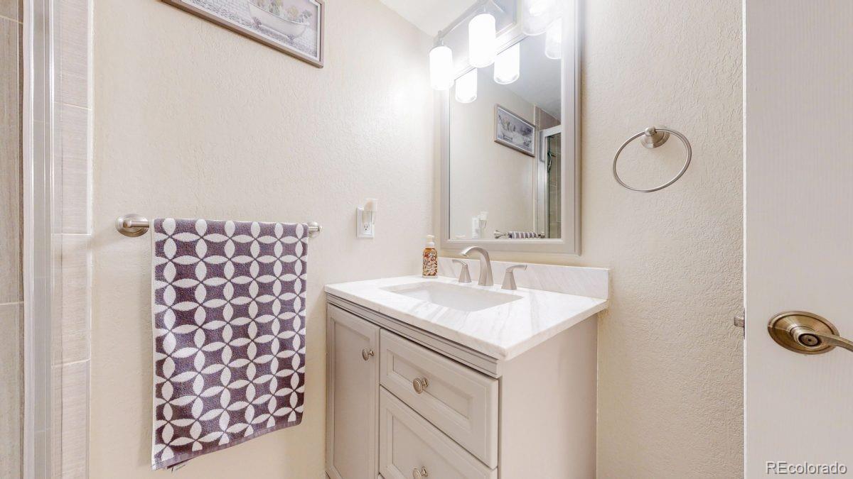 MLS Image #17 for 17677 e prentice circle,centennial, Colorado