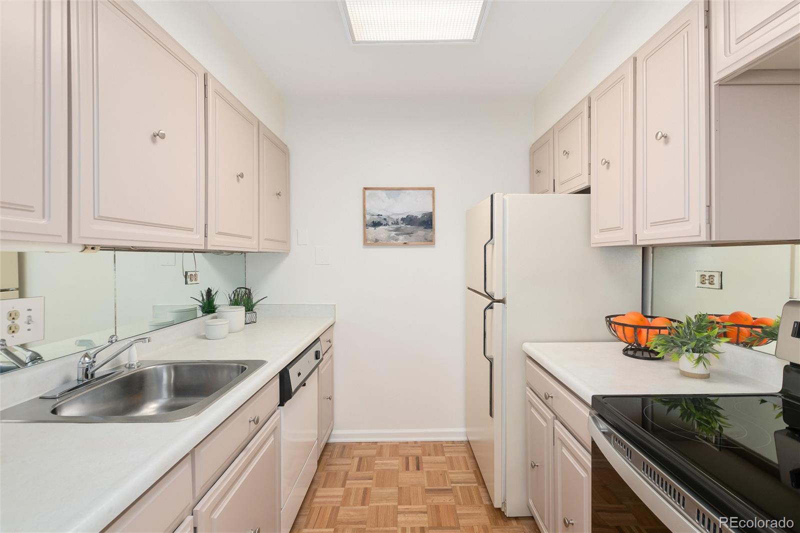 MLS Image #7 for 1200 n humboldt street 602,denver, Colorado