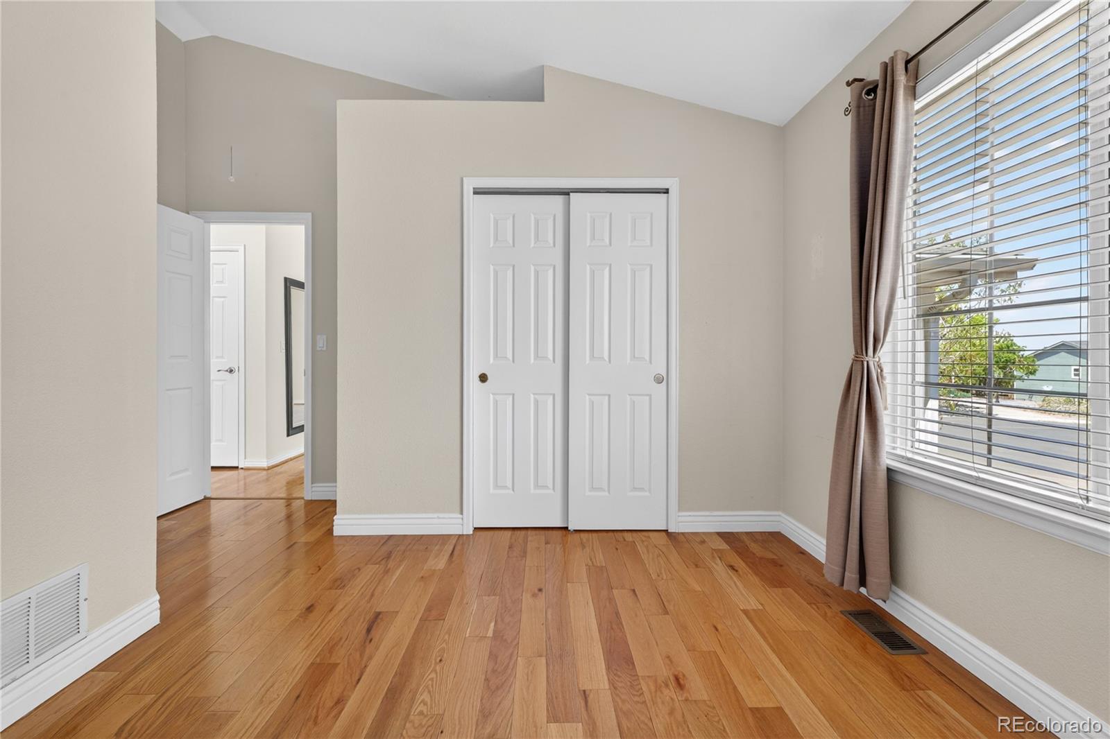 MLS Image #12 for 952 s quintero court,aurora, Colorado