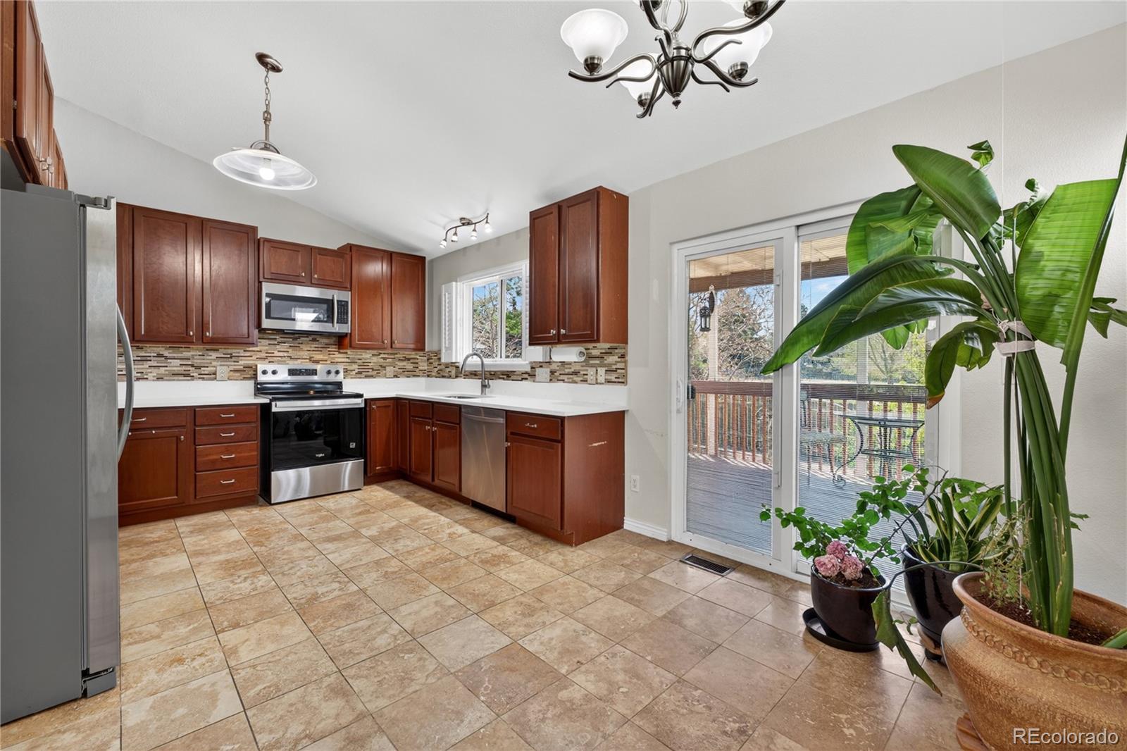 MLS Image #5 for 952 s quintero court,aurora, Colorado