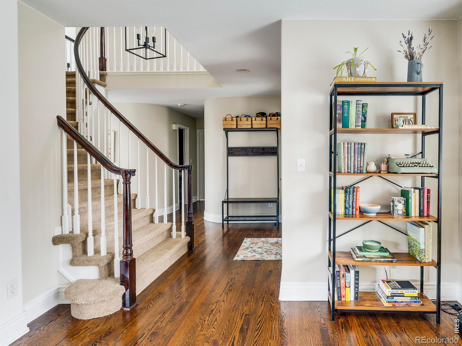 MLS Image #14 for 9437  cherryvale lane,highlands ranch, Colorado