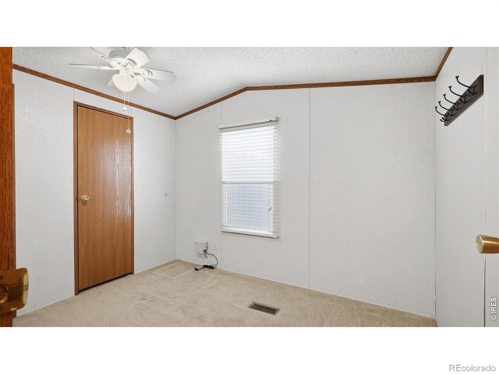 MLS Image #16 for 256  navajo road,weldona, Colorado