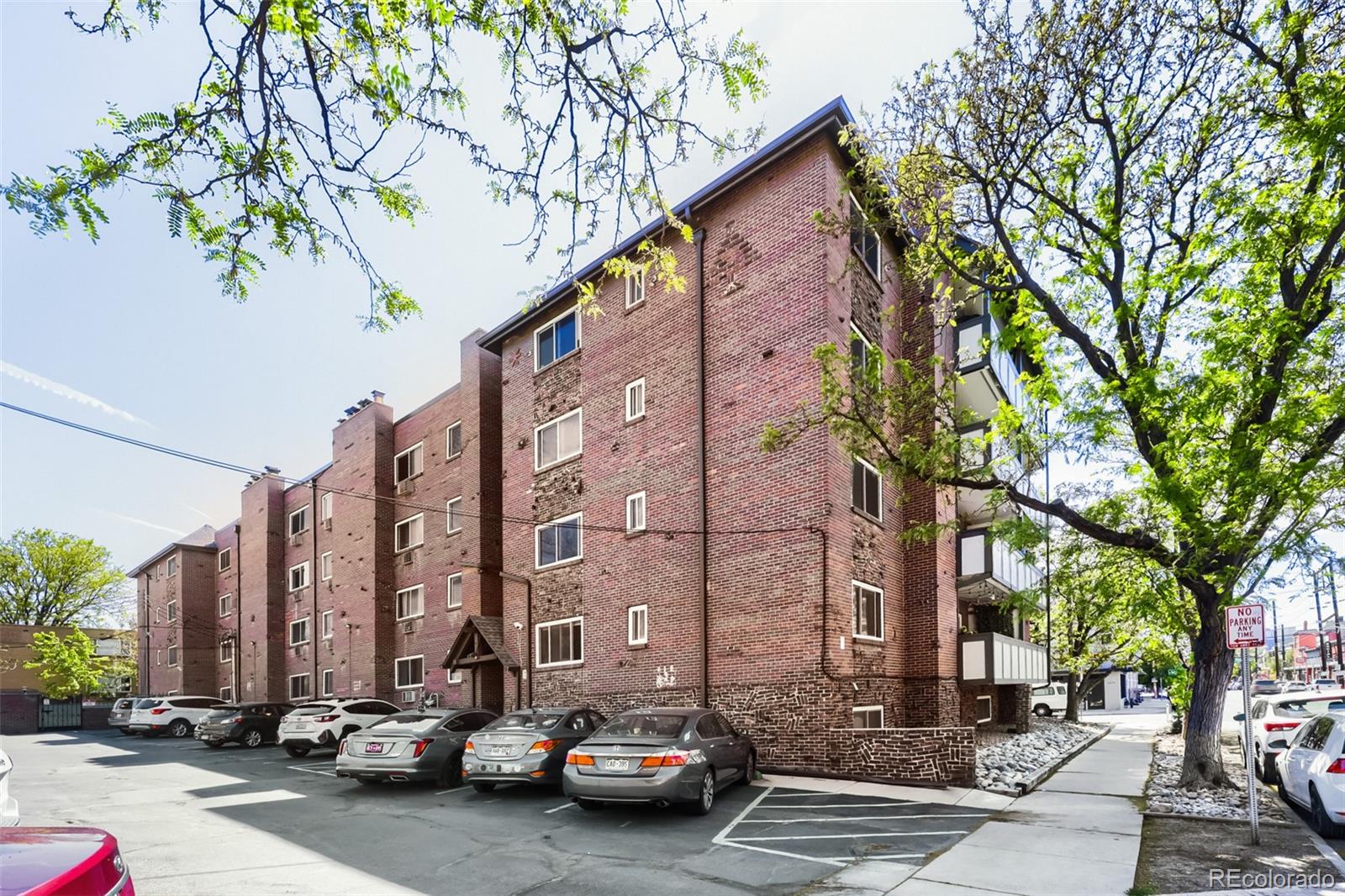 MLS Image #10 for 1270 n marion street,denver, Colorado