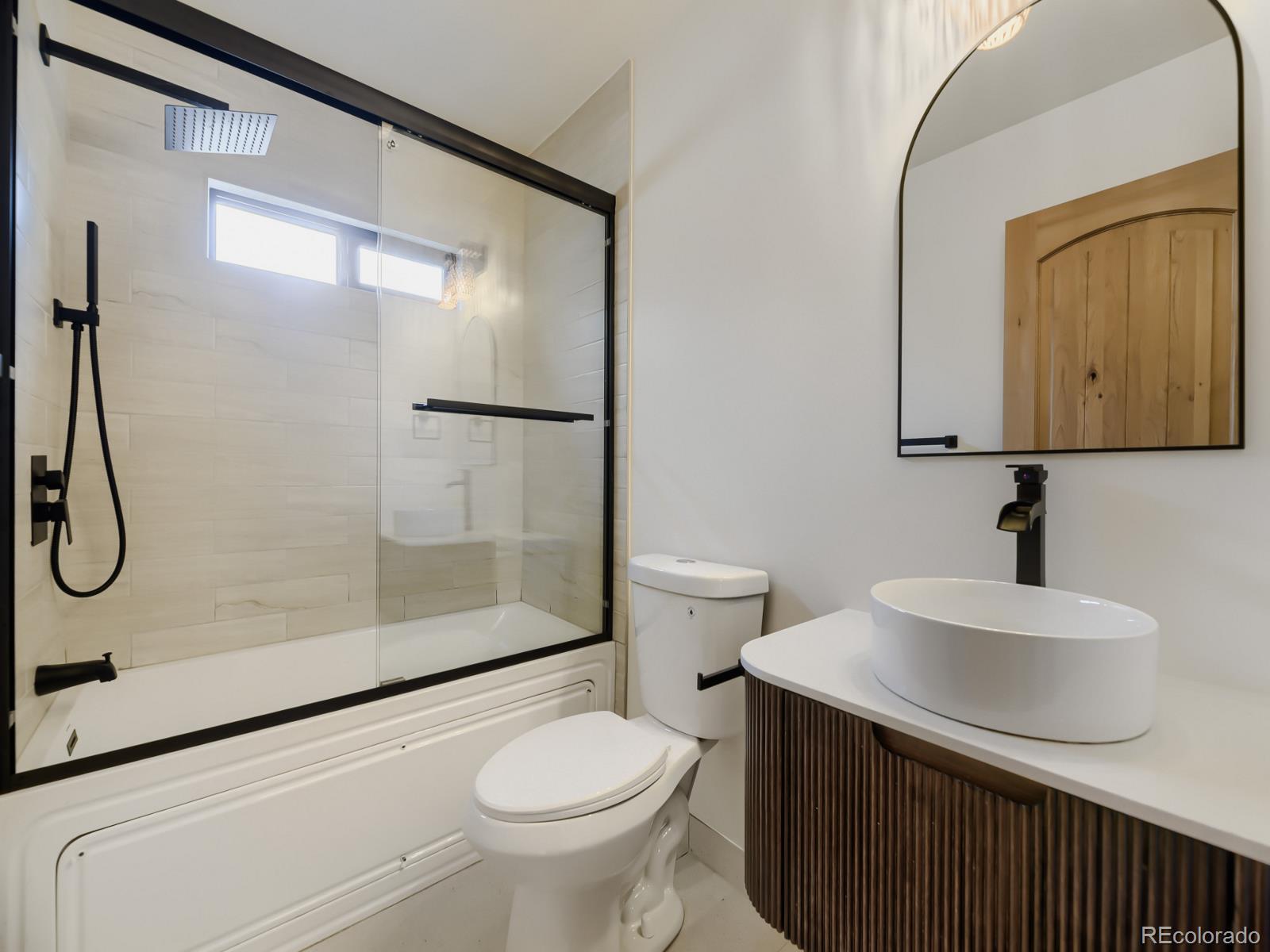 MLS Image #21 for 2610 s vine street,denver, Colorado