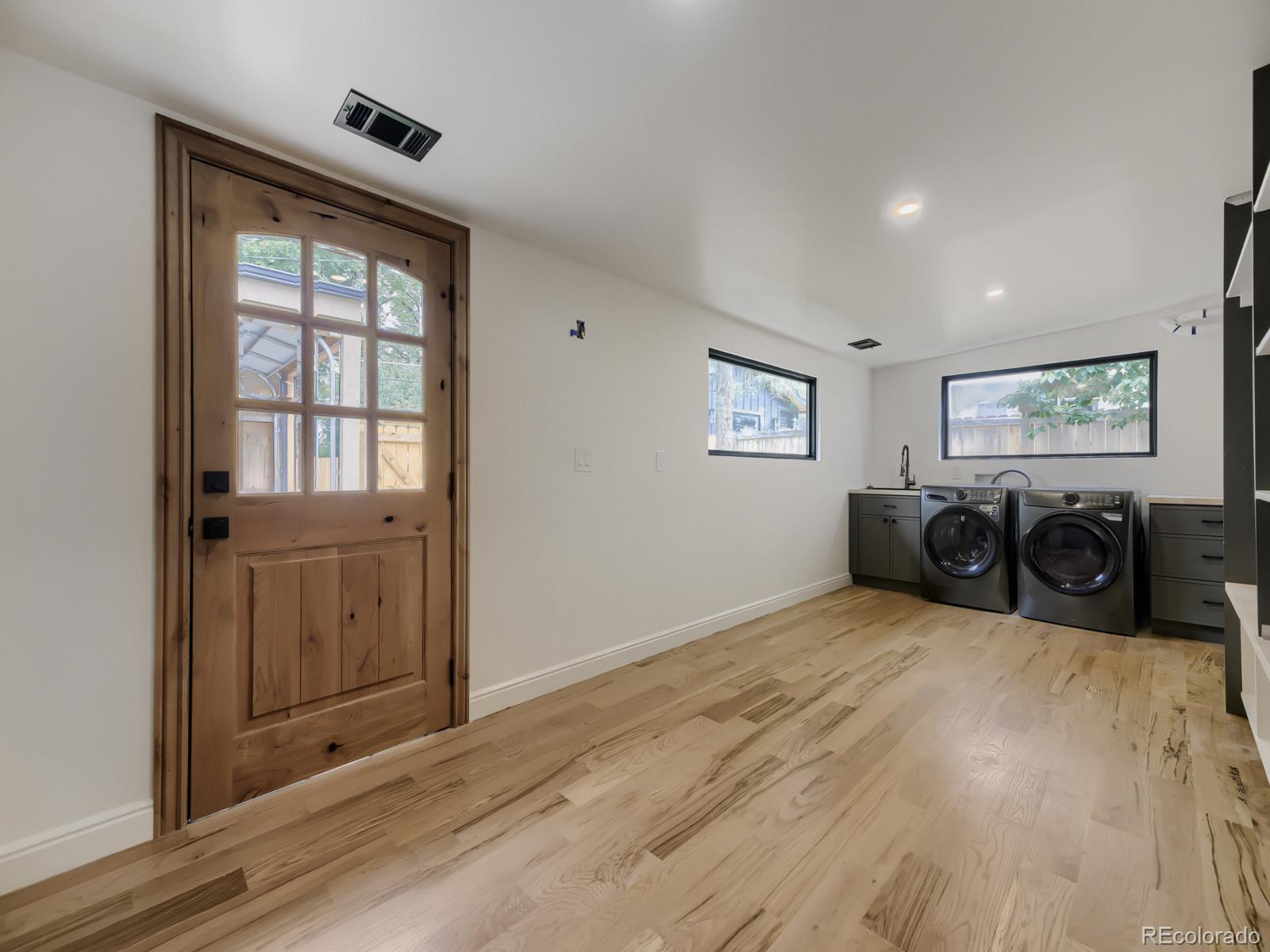 MLS Image #22 for 2610 s vine street,denver, Colorado
