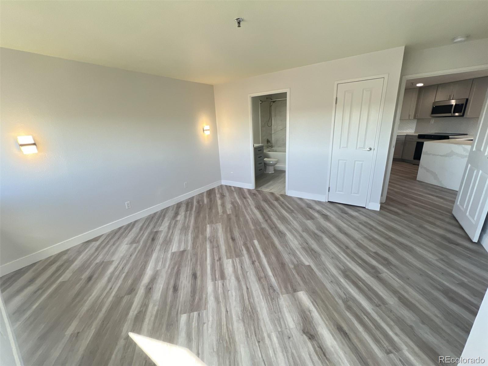 MLS Image #15 for 100  park avenue 1405,denver, Colorado