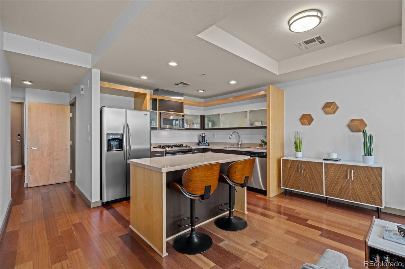 MLS Image #3 for 2900  wyandot street,denver, Colorado