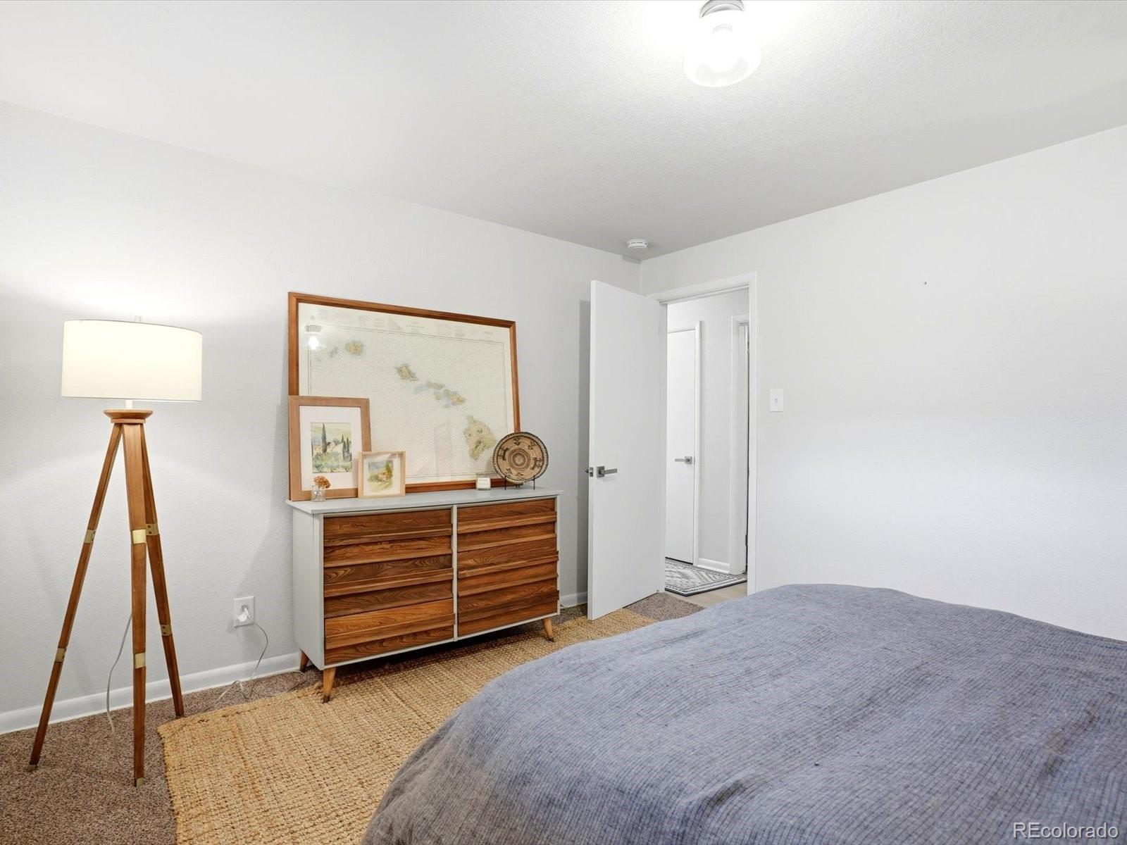 MLS Image #16 for 3233  jasmine street,denver, Colorado