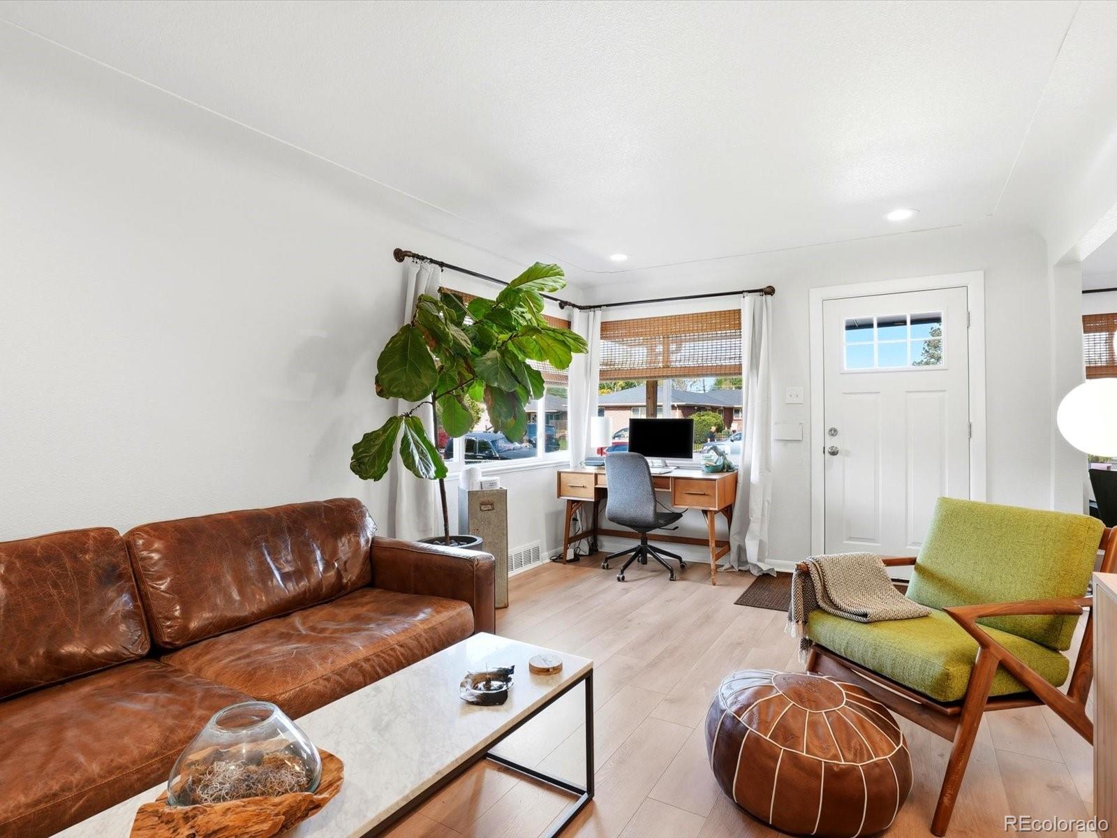 MLS Image #3 for 3233  jasmine street,denver, Colorado