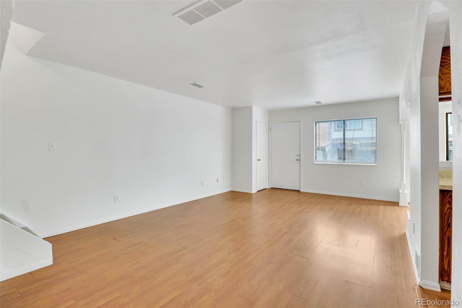 MLS Image #26 for 1329 s chambers circle,aurora, Colorado