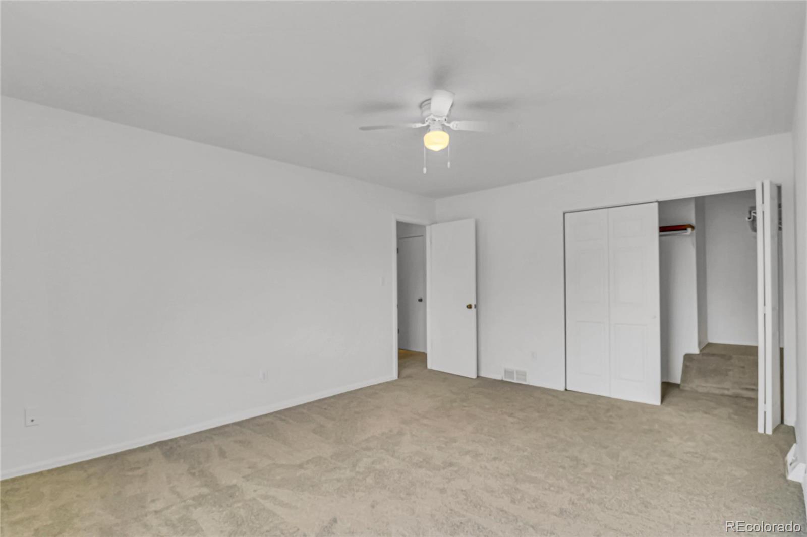 MLS Image #3 for 1329 s chambers circle,aurora, Colorado