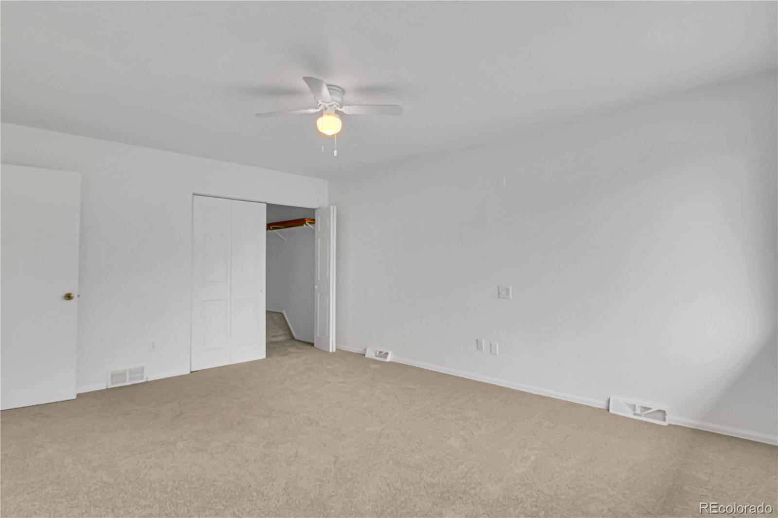 MLS Image #4 for 1329 s chambers circle,aurora, Colorado