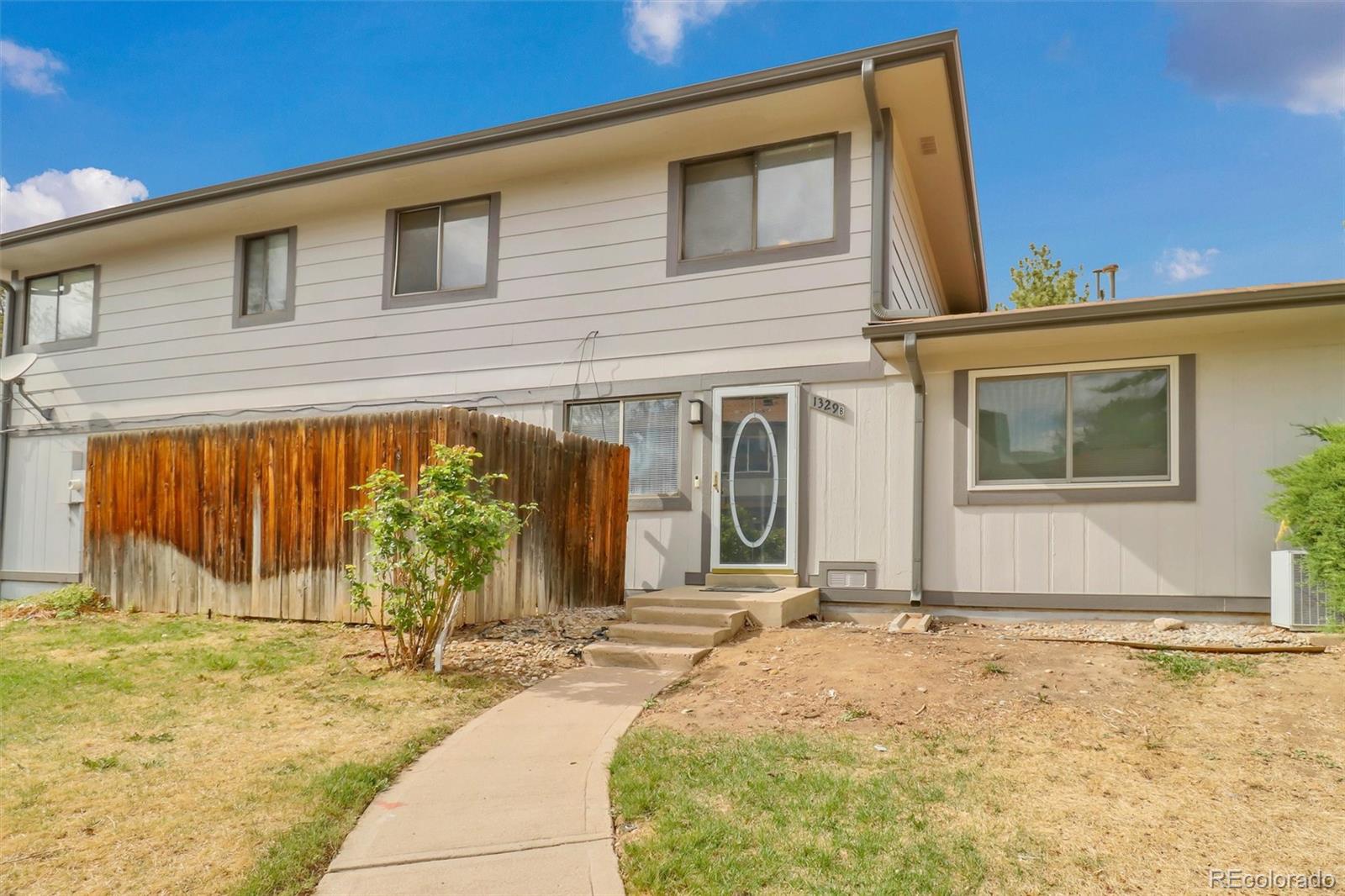 MLS Image #8 for 1329 s chambers circle,aurora, Colorado