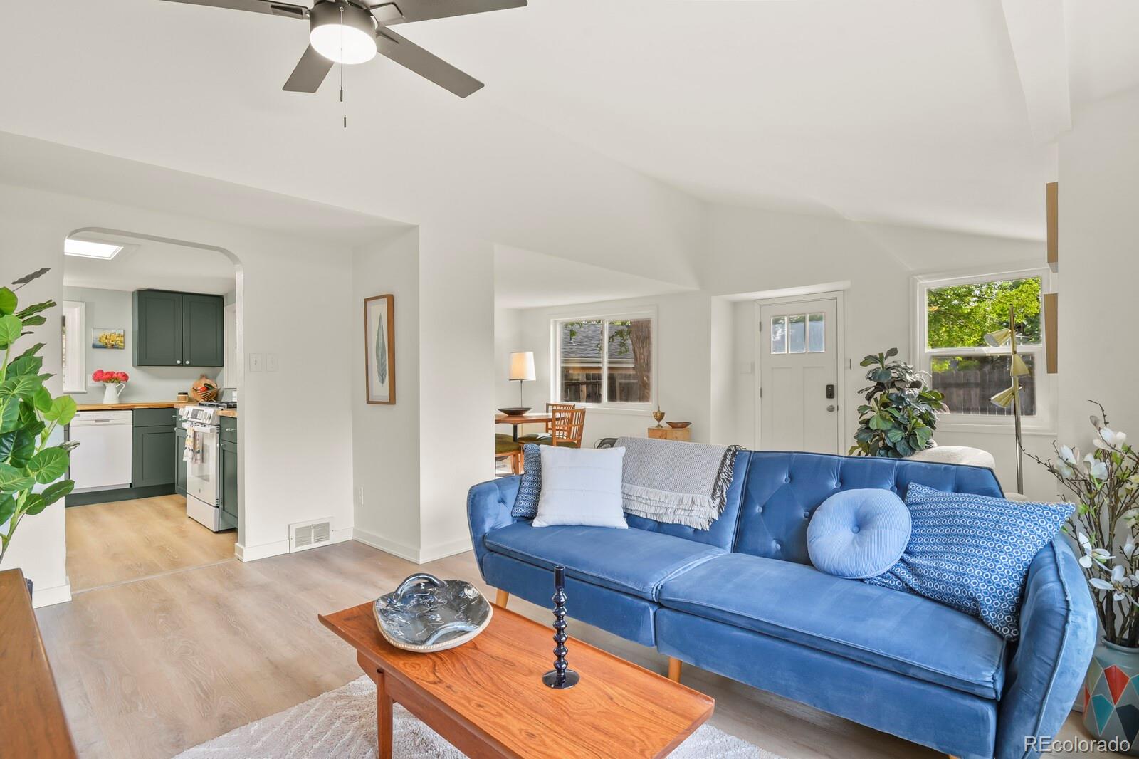 MLS Image #11 for 2631 e yampa street,colorado springs, Colorado