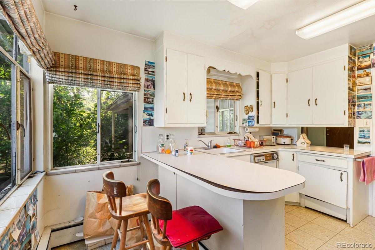 MLS Image #13 for 6685 e exposition avenue,denver, Colorado