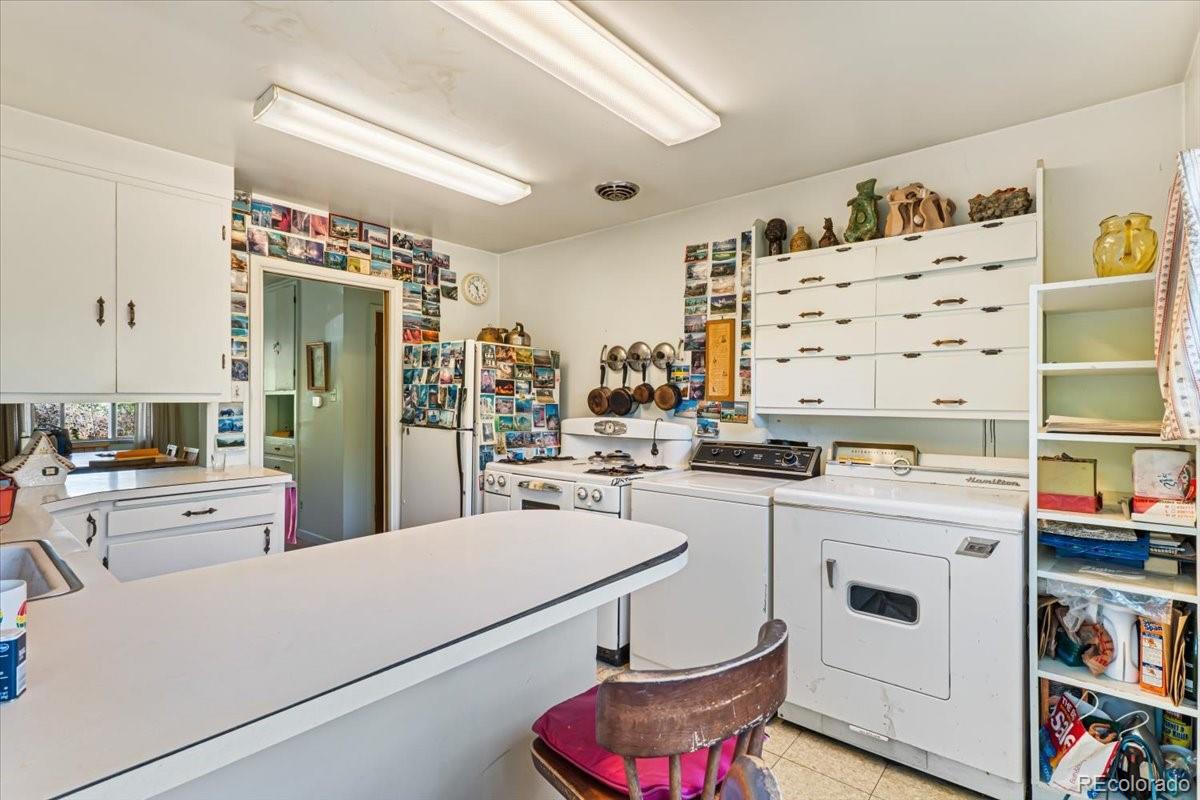 MLS Image #14 for 6685 e exposition avenue,denver, Colorado