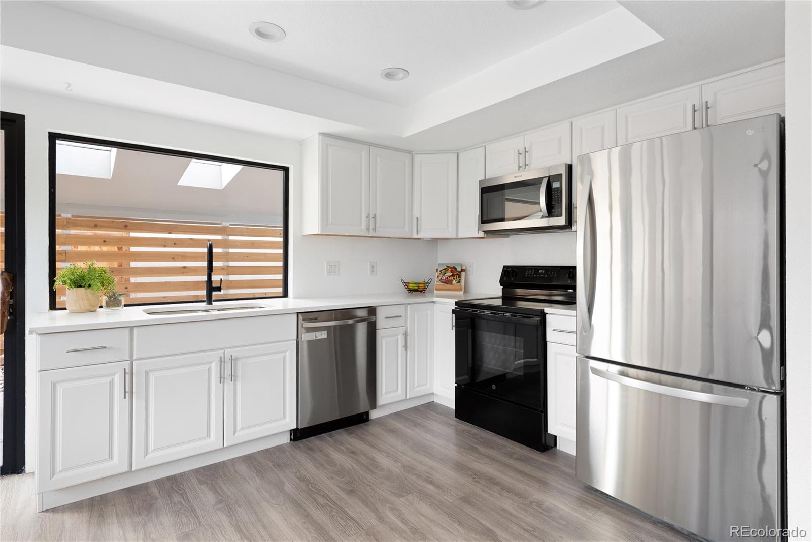 MLS Image #9 for 12153 e amherst circle,aurora, Colorado