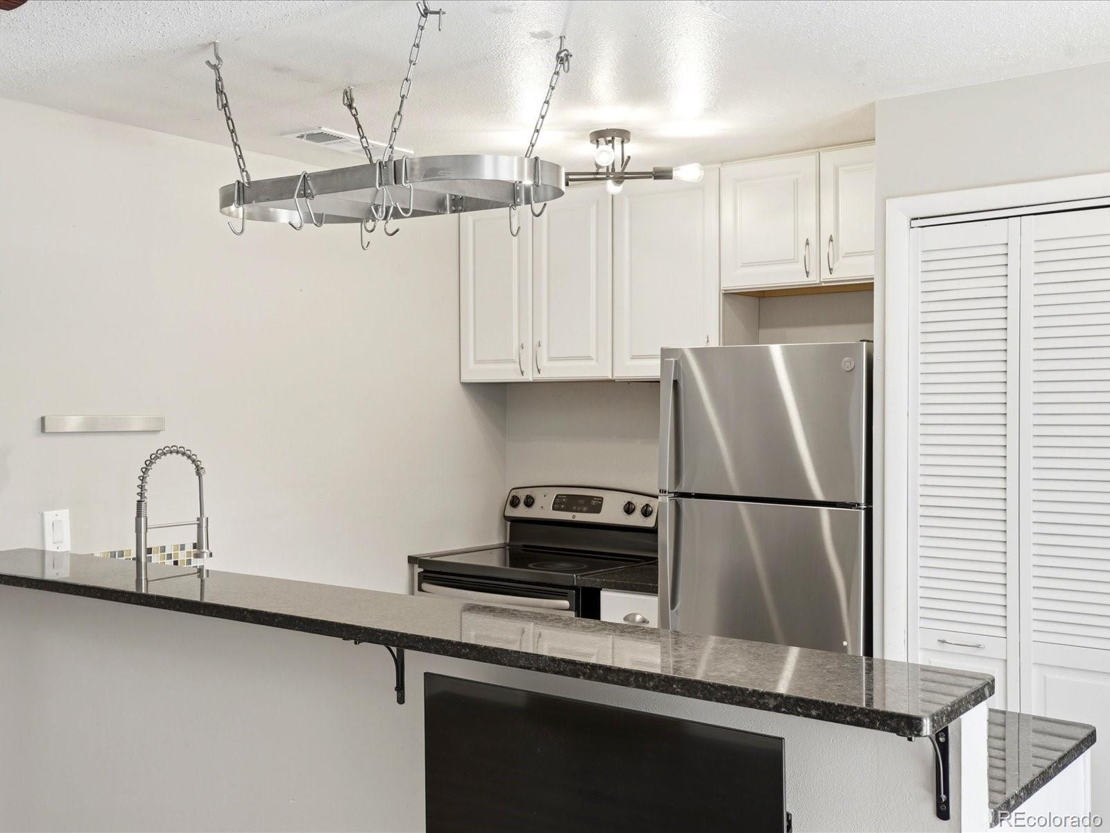 MLS Image #18 for 3705  zuni street,denver, Colorado