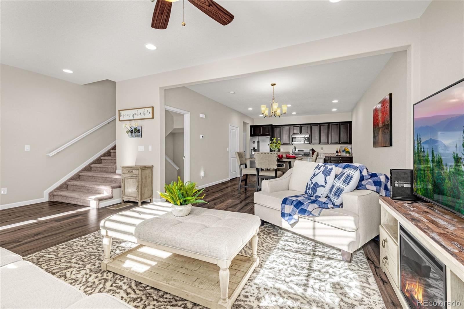 MLS Image #4 for 1314  promontory bluff view,colorado springs, Colorado