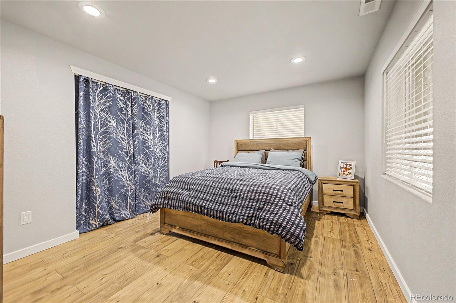 MLS Image #14 for 152 n biloxi way,aurora, Colorado