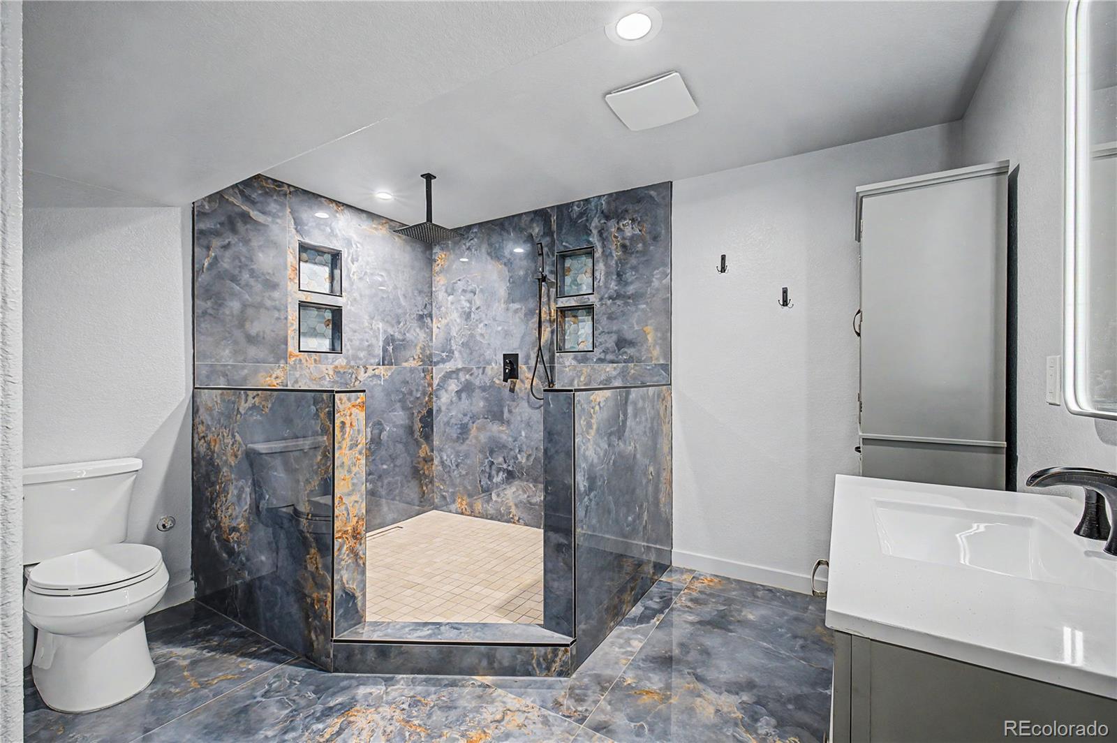 MLS Image #19 for 152 n biloxi way,aurora, Colorado