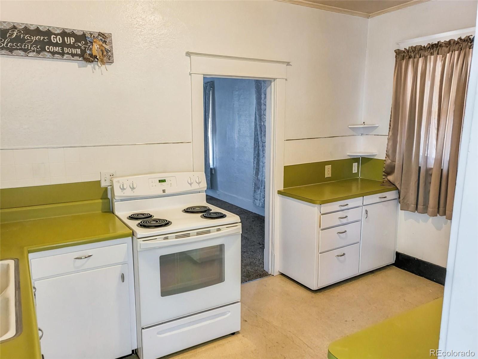 MLS Image #3 for 222  cimarron ,la junta, Colorado
