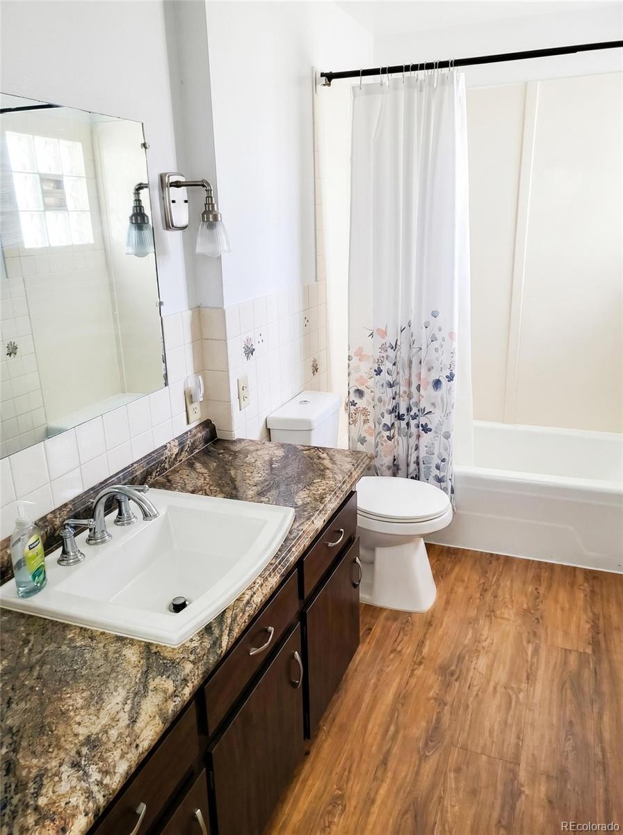 MLS Image #6 for 222  cimarron ,la junta, Colorado