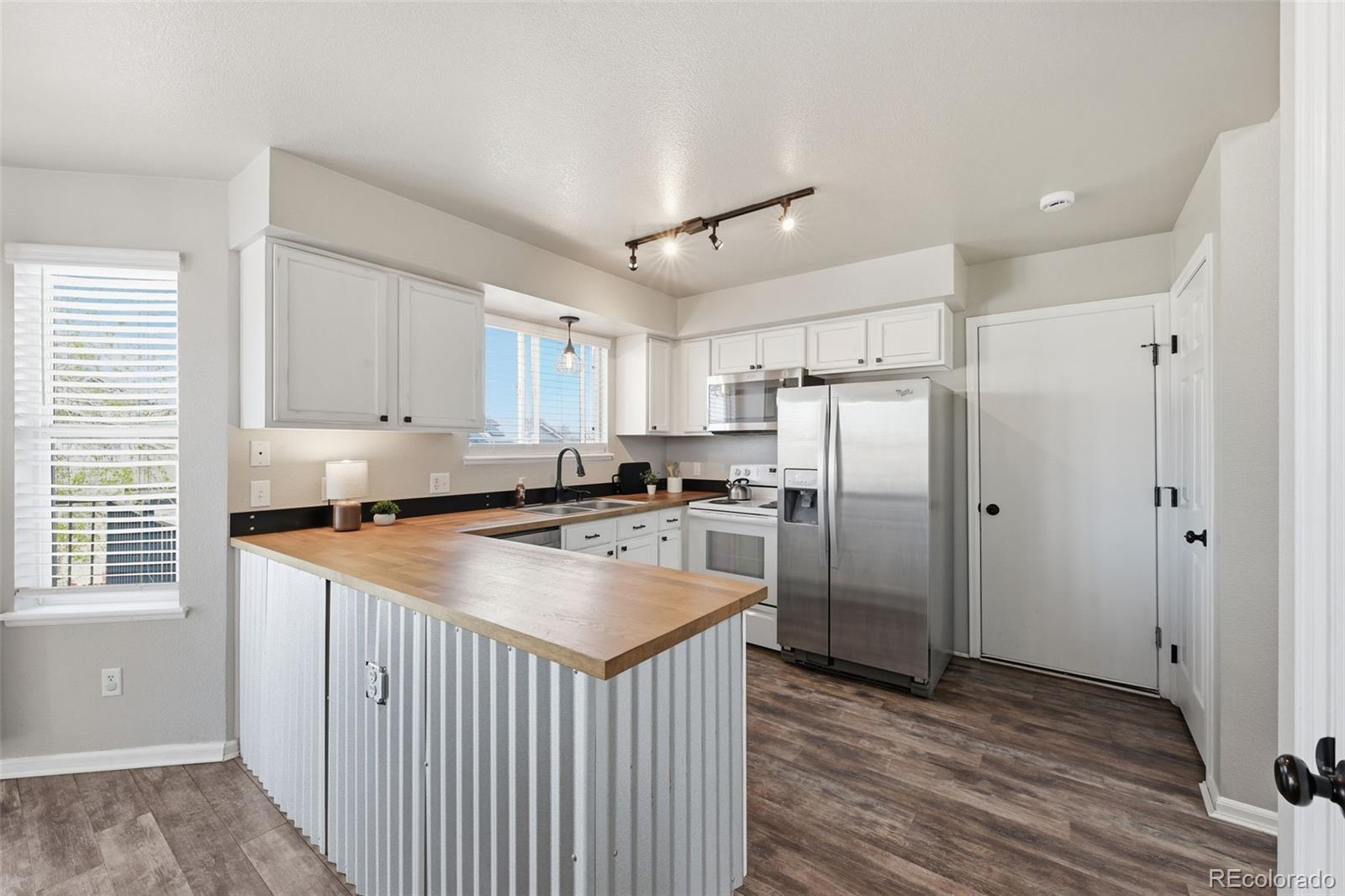 MLS Image #11 for 256  evans boulevard,elizabeth, Colorado