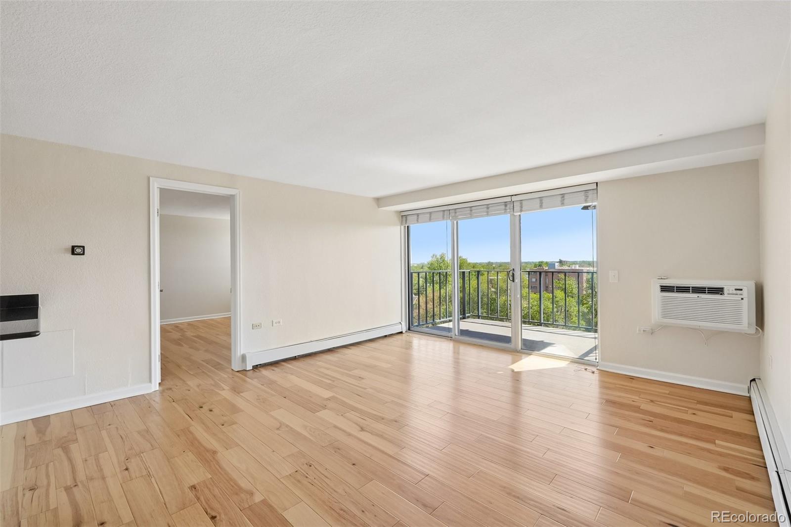 MLS Image #4 for 1150  vine street 806,denver, Colorado