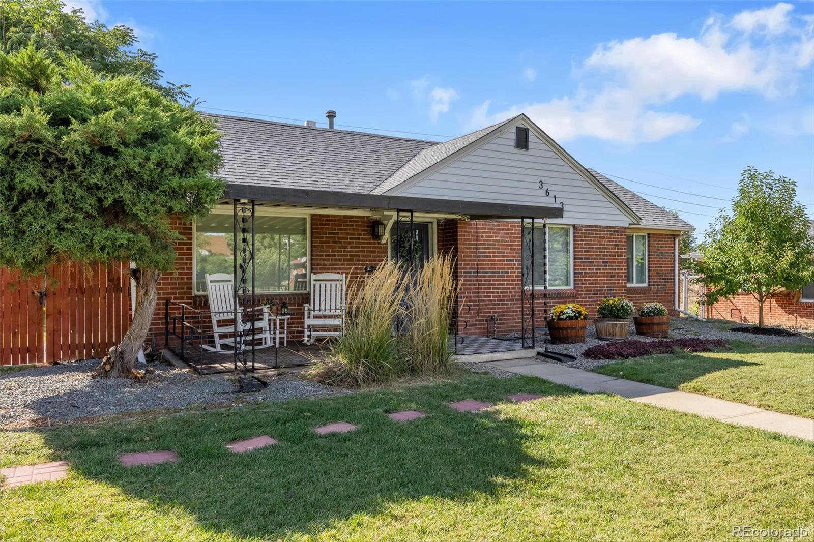 MLS Image #29 for 3613 n harrison street,denver, Colorado