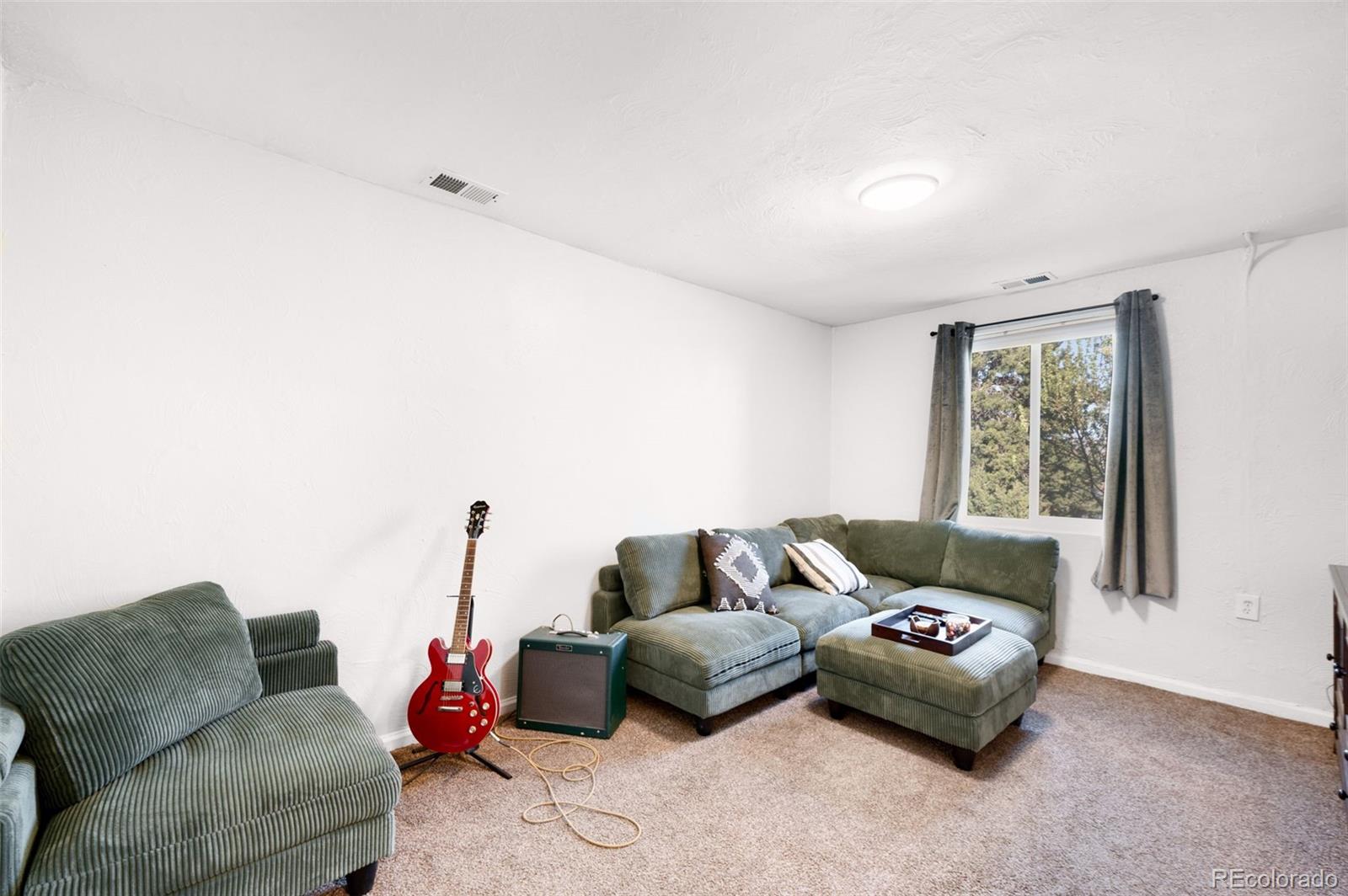 MLS Image #5 for 3613 n harrison street,denver, Colorado