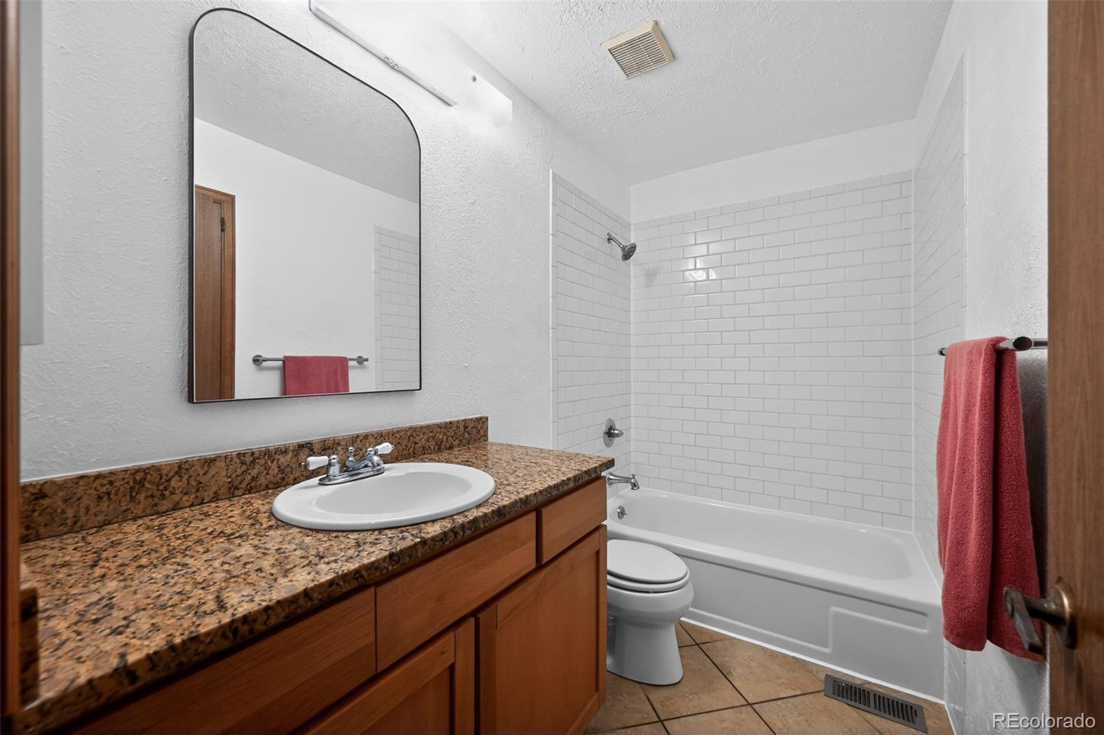 MLS Image #17 for 17997 e florida drive,aurora, Colorado