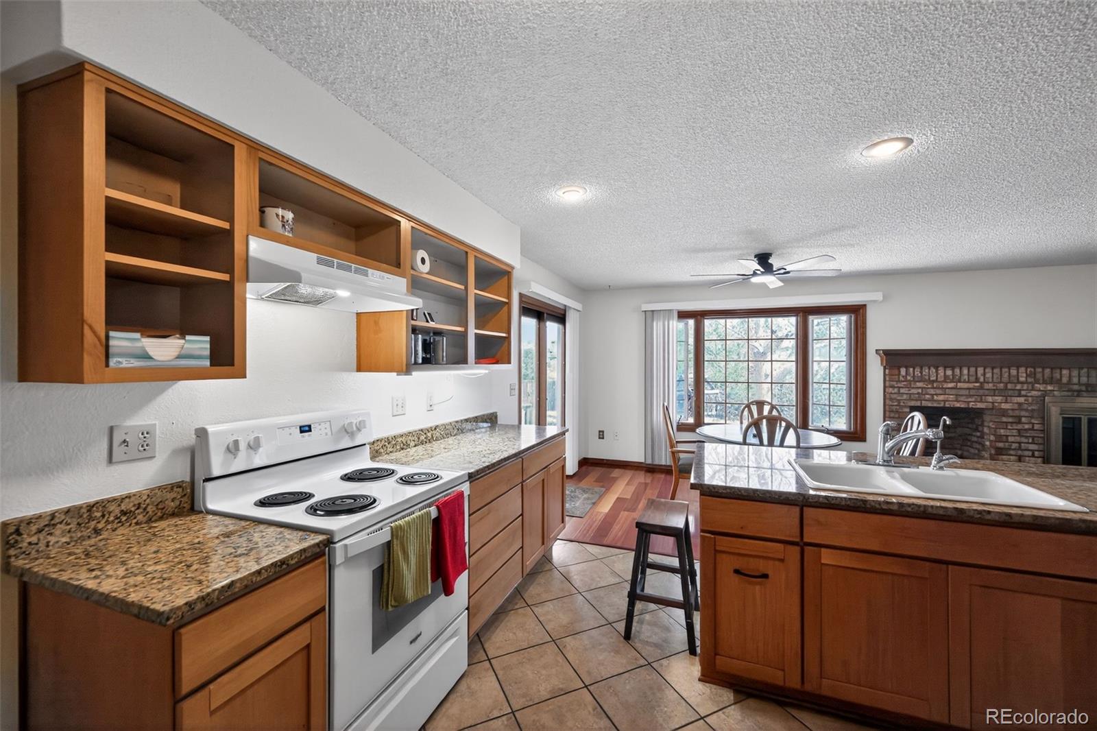 MLS Image #7 for 17997 e florida drive,aurora, Colorado