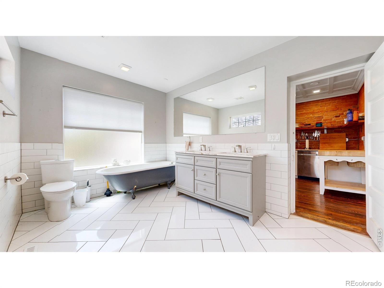 MLS Image #4 for 460 w 5th street,loveland, Colorado
