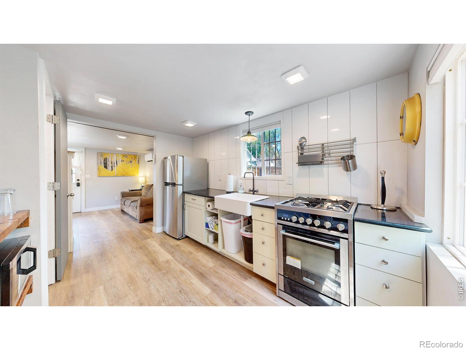 MLS Image #5 for 460 w 5th street,loveland, Colorado