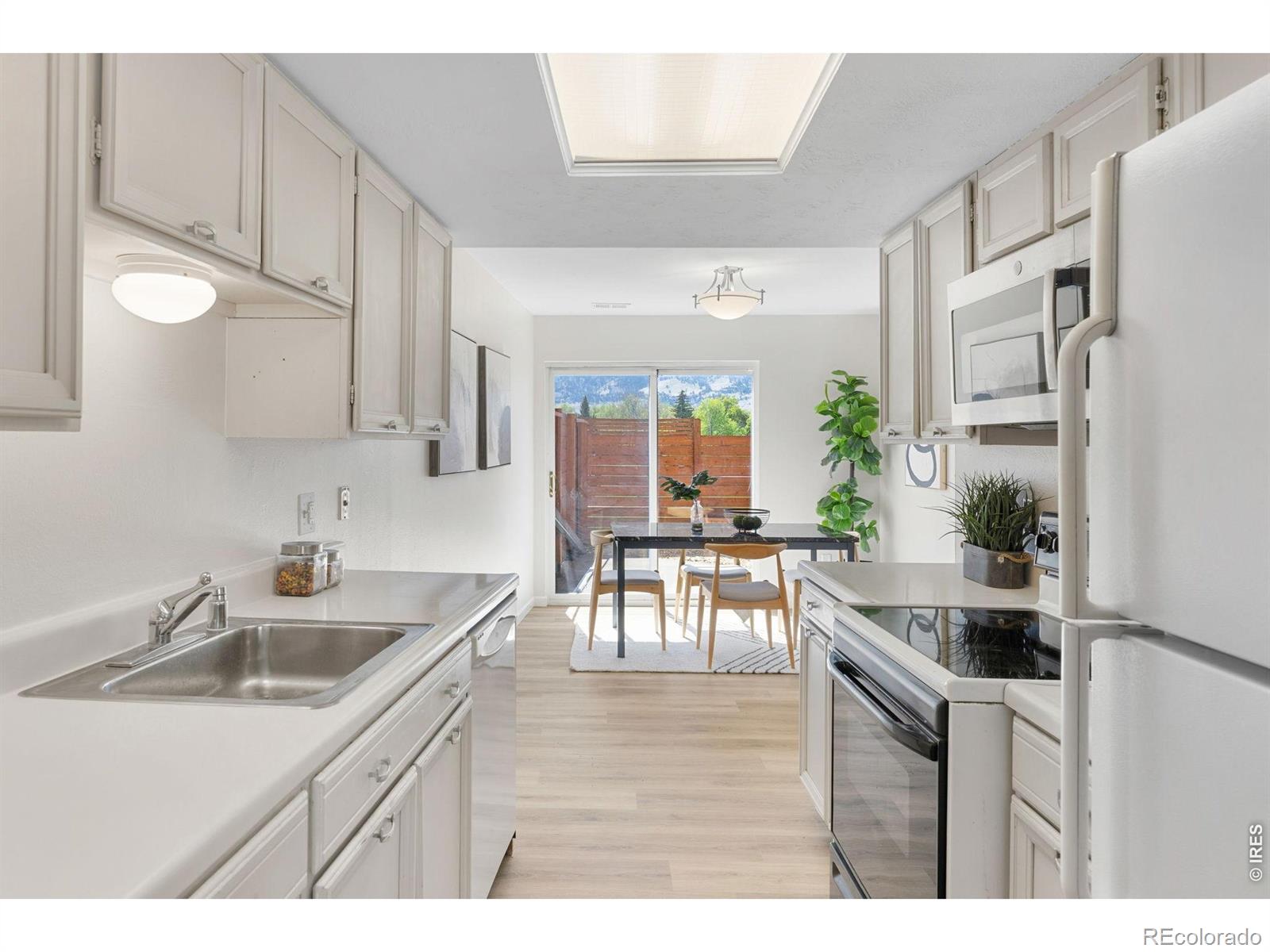 MLS Image #12 for 2666  sherwood circle,boulder, Colorado