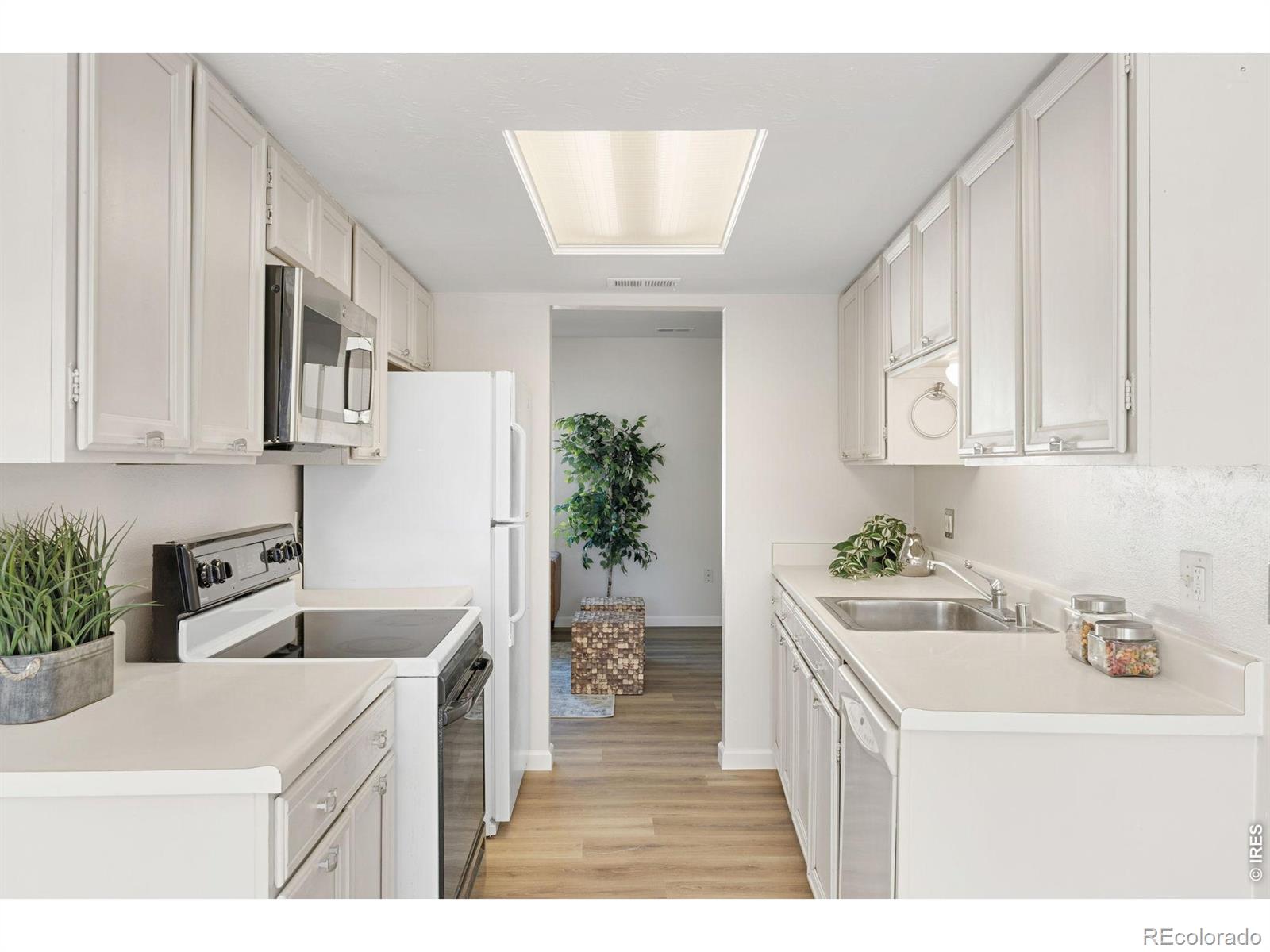 MLS Image #13 for 2666  sherwood circle,boulder, Colorado