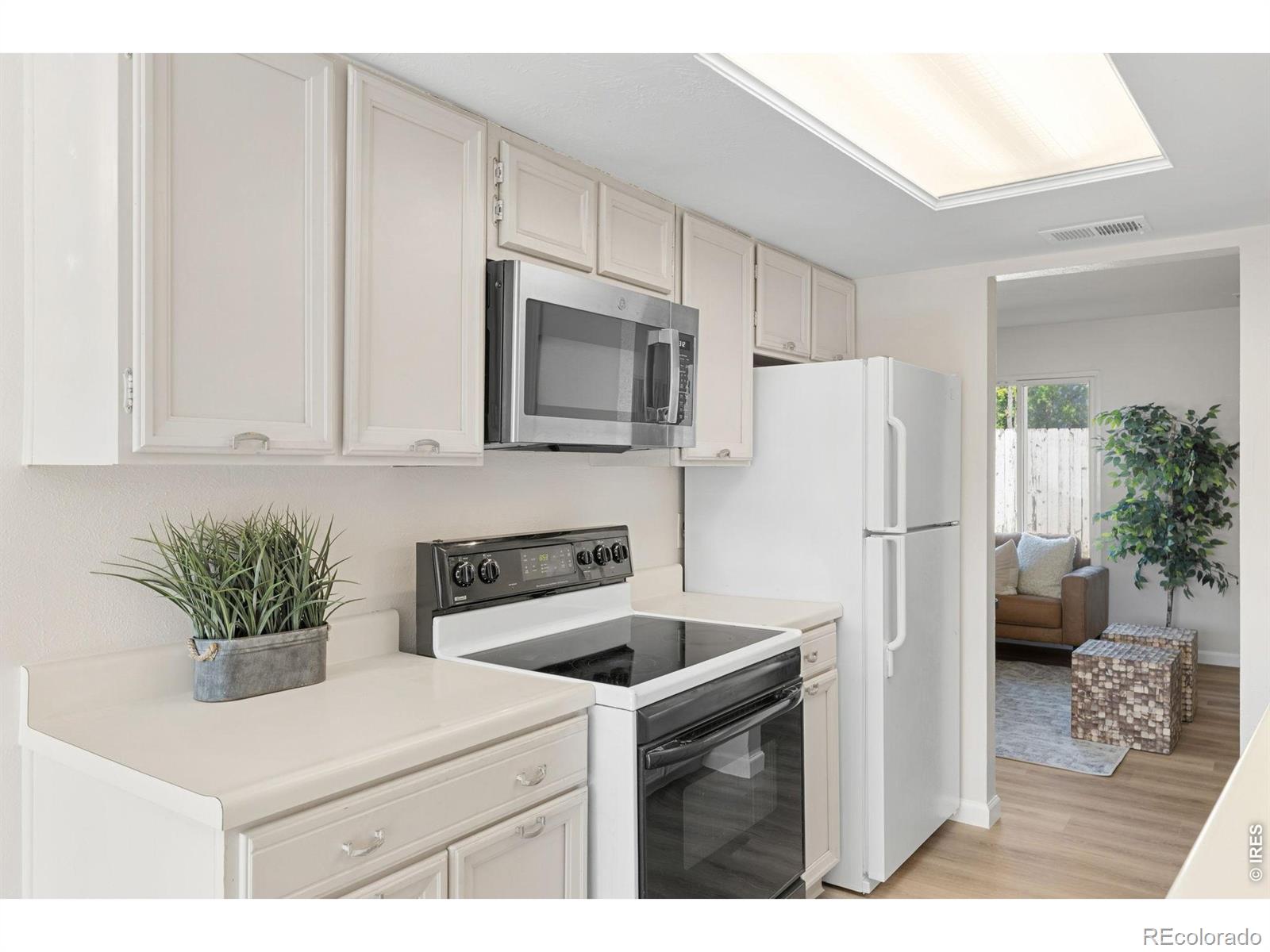 MLS Image #14 for 2666  sherwood circle,boulder, Colorado